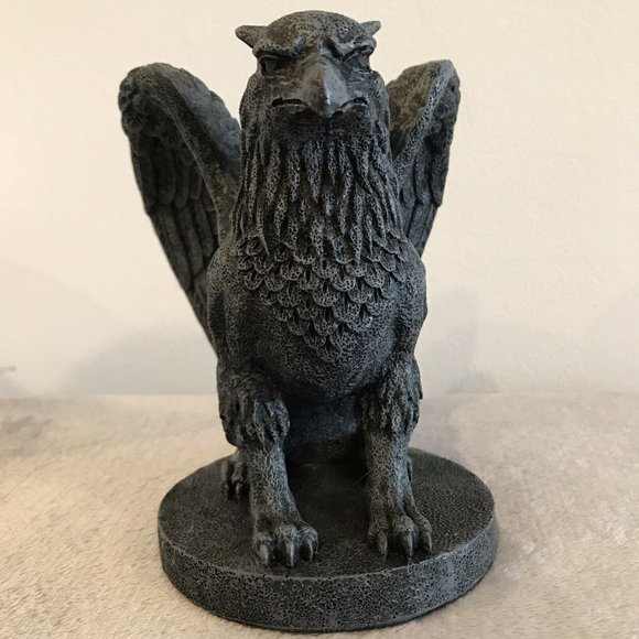 Ebros Griffon Griffin Eagle Lion Gargoyle Statue Home Decor Figurine 7" Tall - Picture 1 of 7